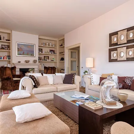 5br City Centre Hvar - What'app - 0034-635-518-216 - For Reservations! Hvar Town
