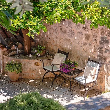 Villa 5br City Centre Hvar - What'app - 0034-635-518-216 - For Reservations! *