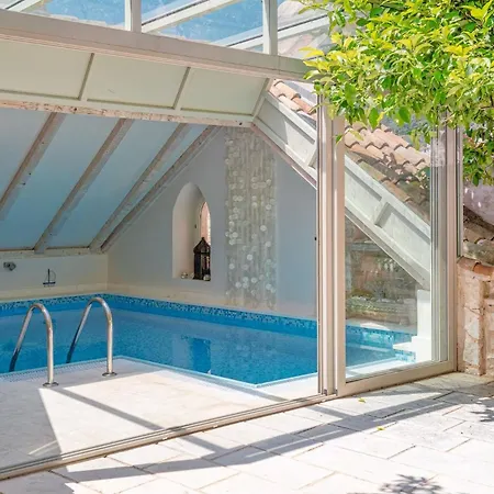 5br City Centre Hvar - What'app - 0034-635-518-216 - For Reservations!