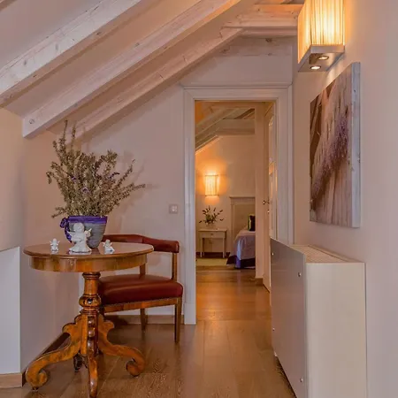 5br City Centre Hvar - What'app - 0034-635-518-216 - For Reservations! Vila