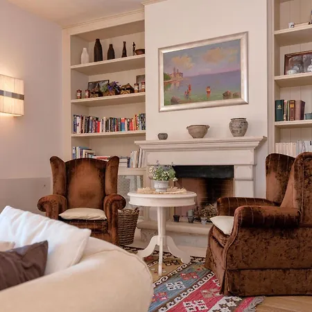 Vila 5br City Centre Hvar - What'app - 0034-635-518-216 - For Reservations! Hvar Town
