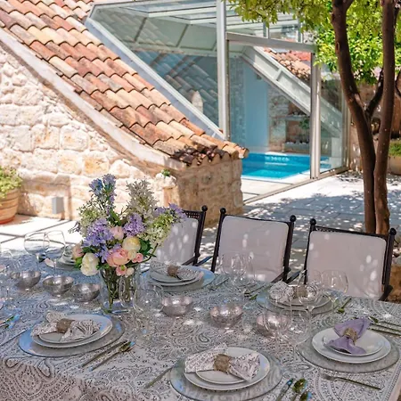 5br City Centre Hvar - What'app - 0034-635-518-216 - For Reservations!